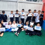 Alunos do Infantil 4, das sedes Horto e IESI, do Colégio Dom Bosco nas aulas de Inglês.